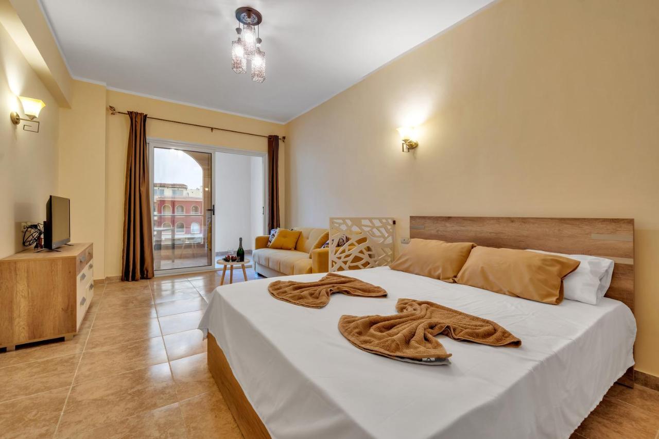 Studia Florenza Khamsin Hurghada Luaran gambar